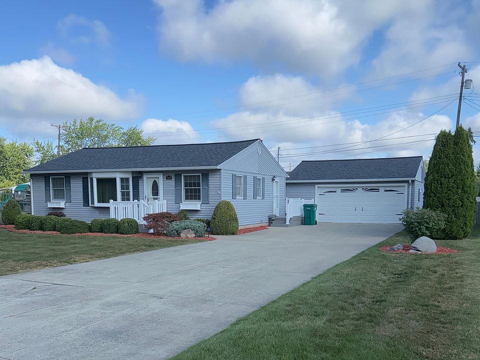 1st image of 2808 Sandra Ct