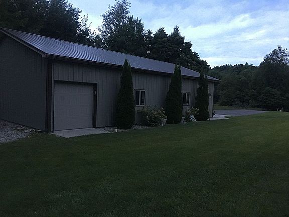 Side view of 38x40' garage