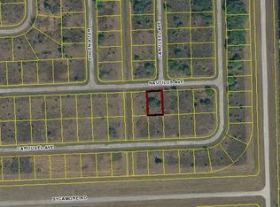 223 Nautilus Ave, Labelle, FL 33935