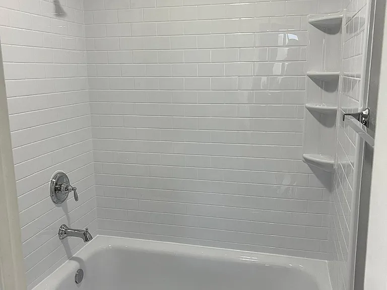 3030 Suncrest Dr #212 — Photo 11