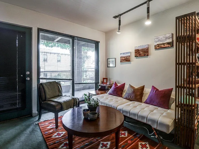 Wiedenbeck Warehouse Apartments — Photo 17