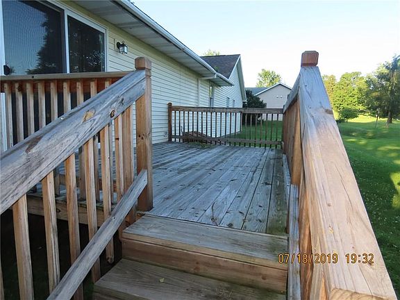5th image of 12052 Willow Ln