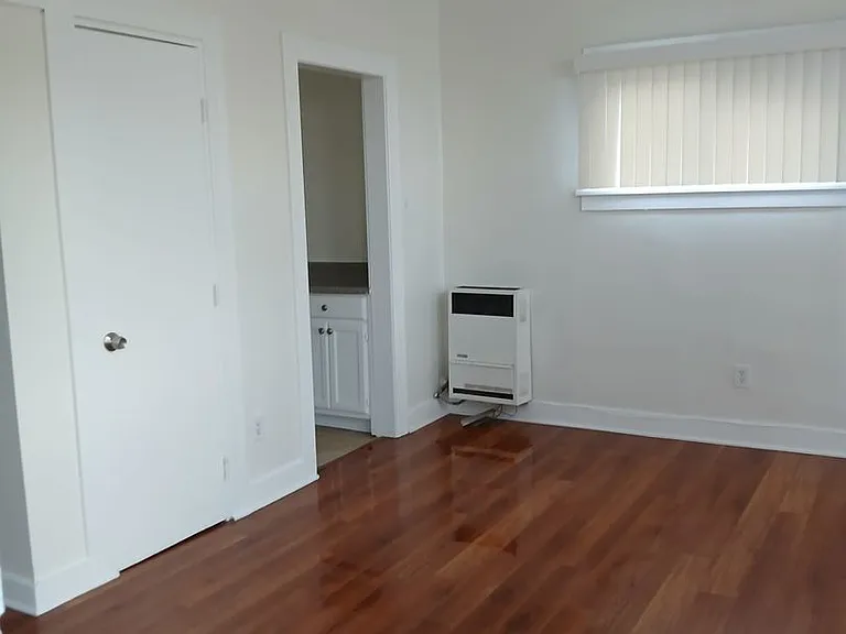 314 S Catalina St — Photo 1