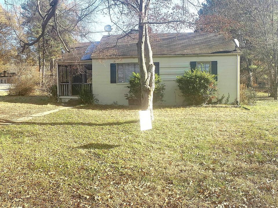 2nd image of 7421 Chamberlayne Ave