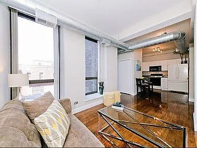 811 S Lytle St #215 — Photo 3