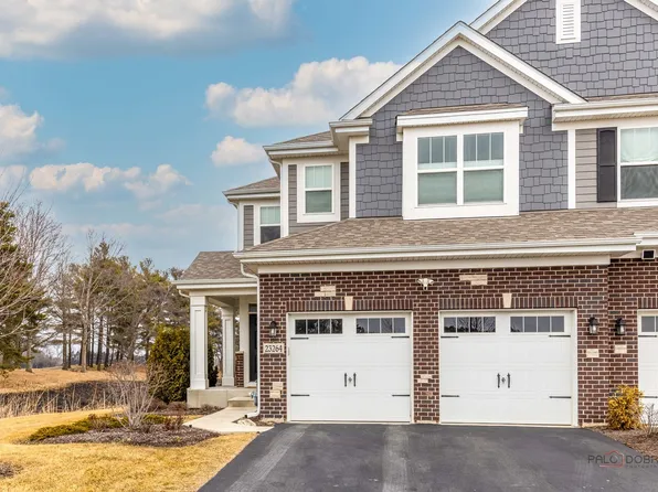 23264 N Pinehurst Dr, Kildeer, IL 60047