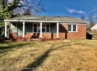 101 Stevenson Ave, Edgewater Park, NJ 08010