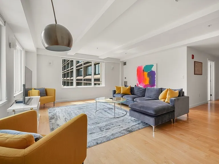 185 Massachusetts Ave #403 — Photo 3