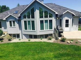 6208 Headwaters Trl, Fort Wayne, IN