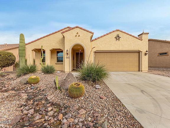 2nd image of 3877 N SMITHSONIAN Drive