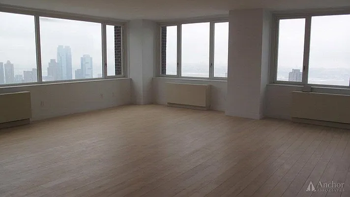 Rented by Anchor Associates | media 15