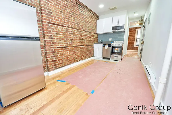 Rented by Genik Group Corp | media 7