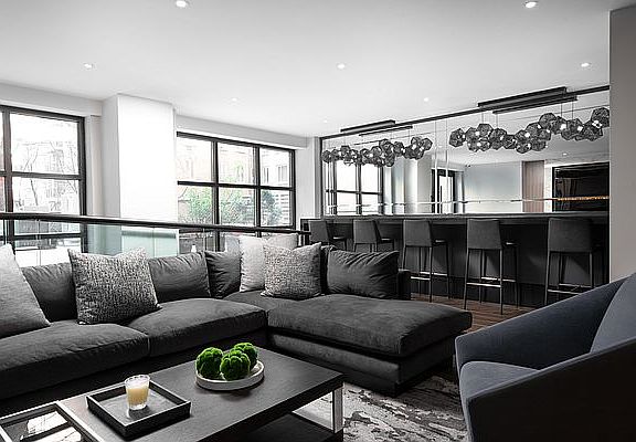 3rd image of 30 Park Ave APT 8B