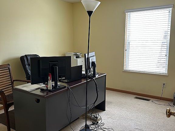 5th image of 1075 Finny Ave