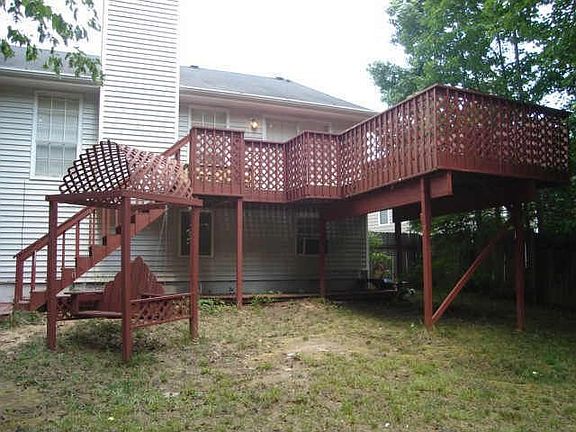 3rd image of 840 Harbins Cove Dr