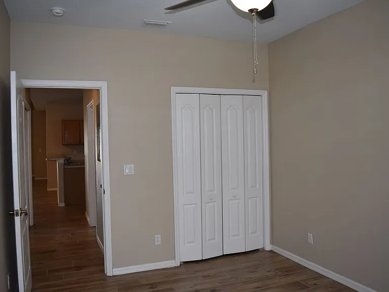 1040 Venetian Dr #203 — Photo 32