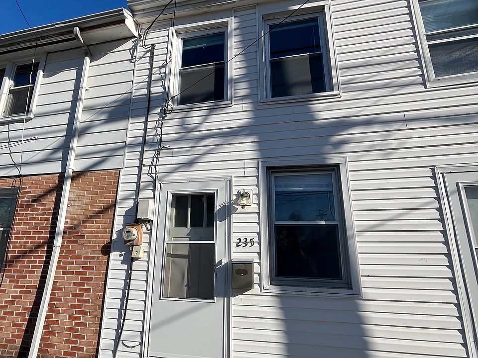 1st image of 235 N East St