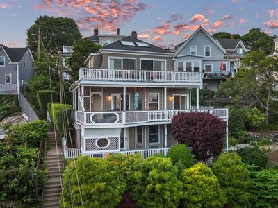 25 Ingalls Ter, Swampscott, MA, 01907