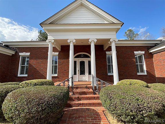 3rd image of 113 Speir Pl