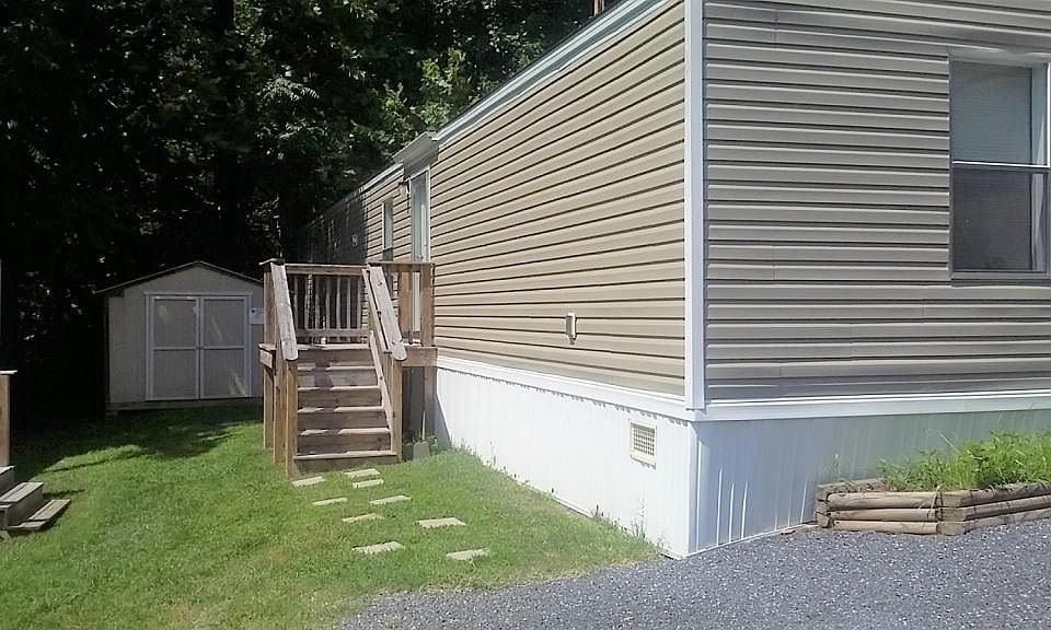 1st image of 24 Campground Ln