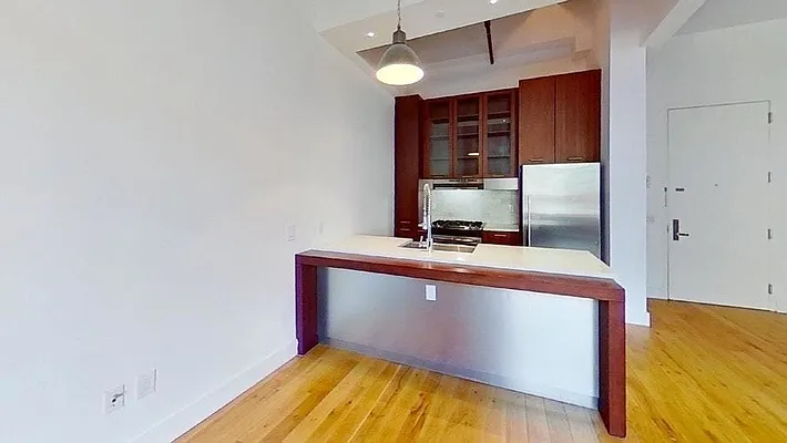 Rented by Bold New York | media 19