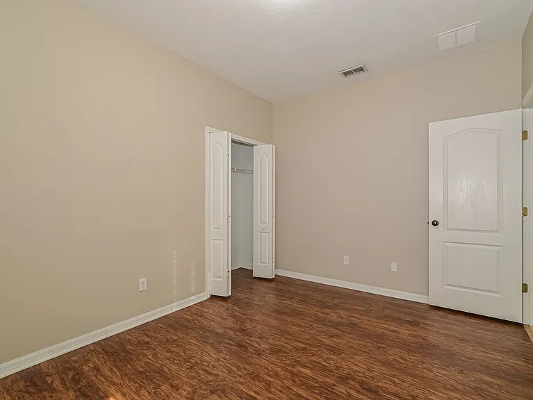 2061 Ribbon Falls Pkwy — Photo 12