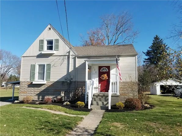 134 N Pearl St, Columbiana, OH 44408