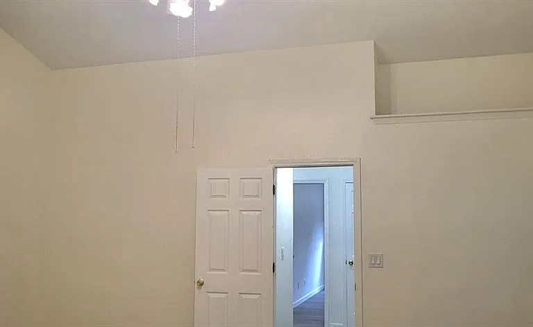 2280 Chelmsford Ct — Photo 24