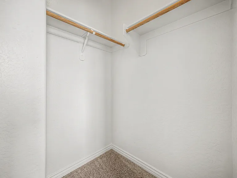 16124 N 180th Ln — Photo 28