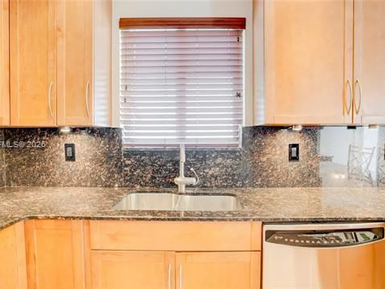 13463 SW 39th Ln #13463 — Photo 22