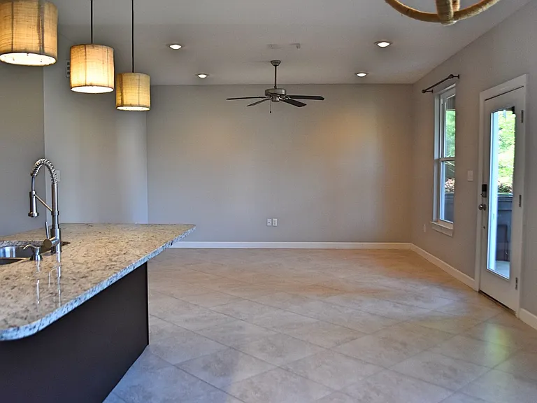 416 Tropical Way — Photo 15
