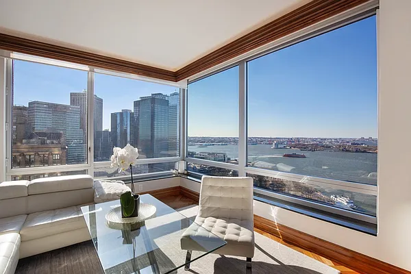 Rented by Corcoran | media 18