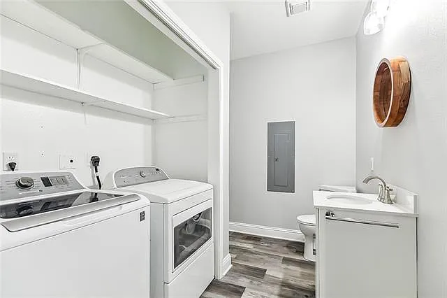 101 Marina Dr — Photo 16