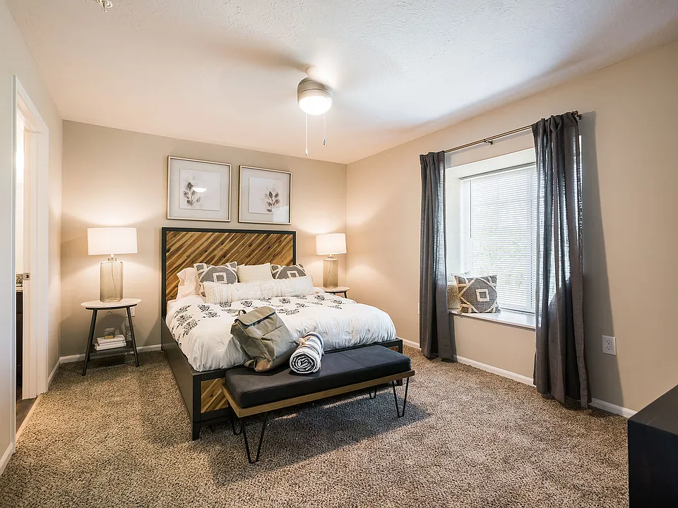 Main Bedroom with En-Suite Closet and Bathroom