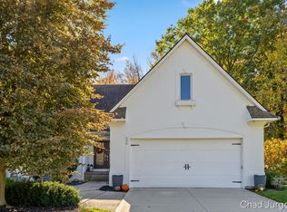 336 Normandy Ct SW, Grandville, MI 49418