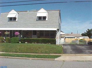 122 Beechwood Rd, Brookhaven, PA 19015