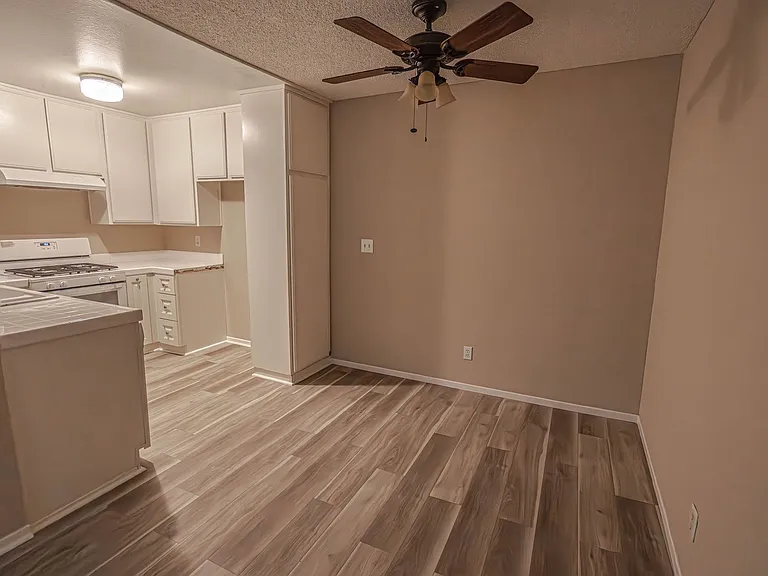 14560 Clark St #110 — Photo 4
