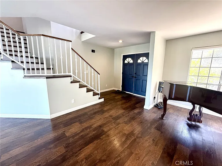 4214 Barrett Rd — Photo 10