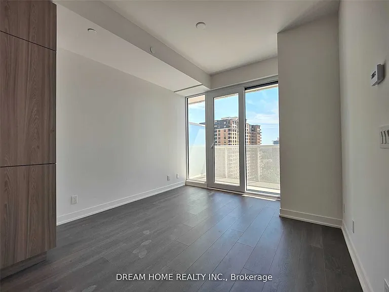 15 Holmes Ave #1201 — Photo 3