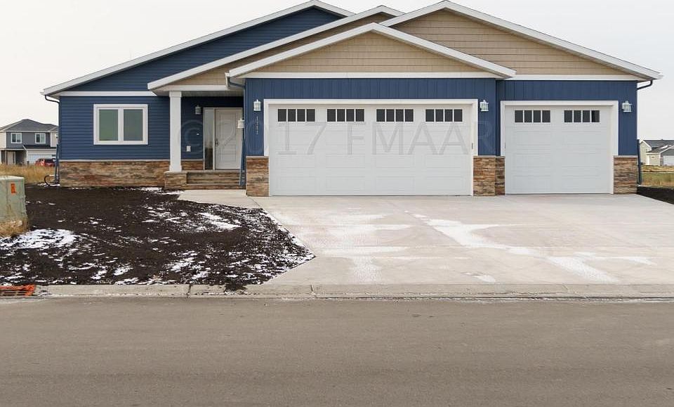 1st image of 1141 Lilac Ln