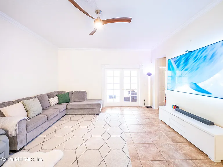 2704 Coachman Lakes Dr — Photo 16