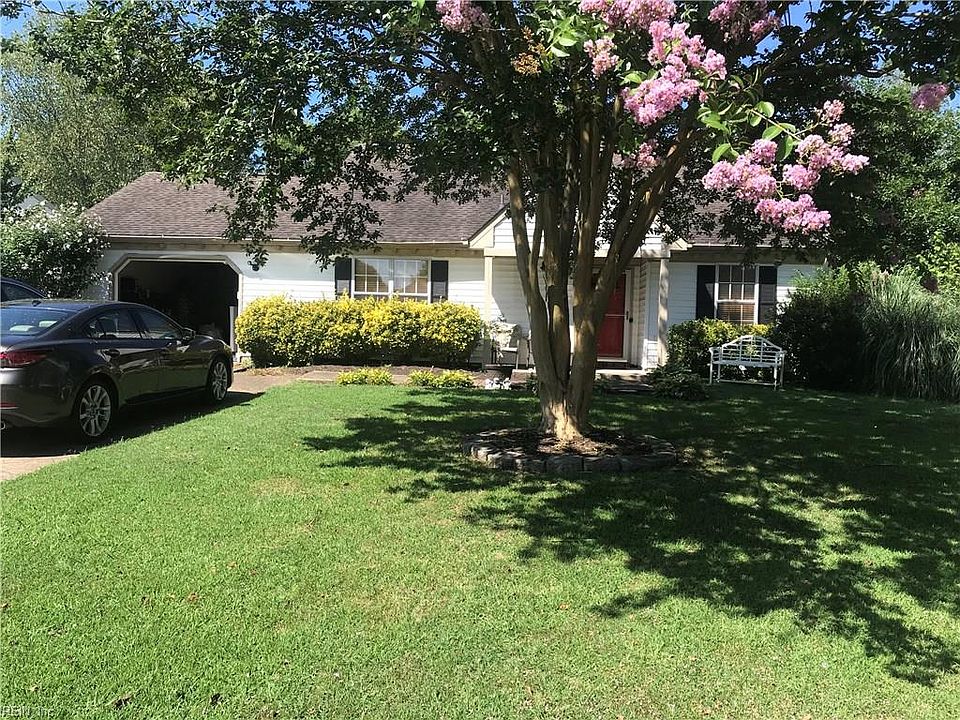 1st image of 2009 Silver Lake Dr