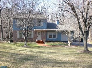 1237 Cranberry Ln, Coatesville, PA 19320