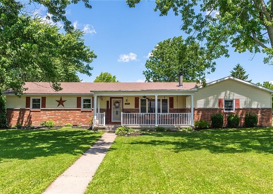 1st image of 286 Nova Dr