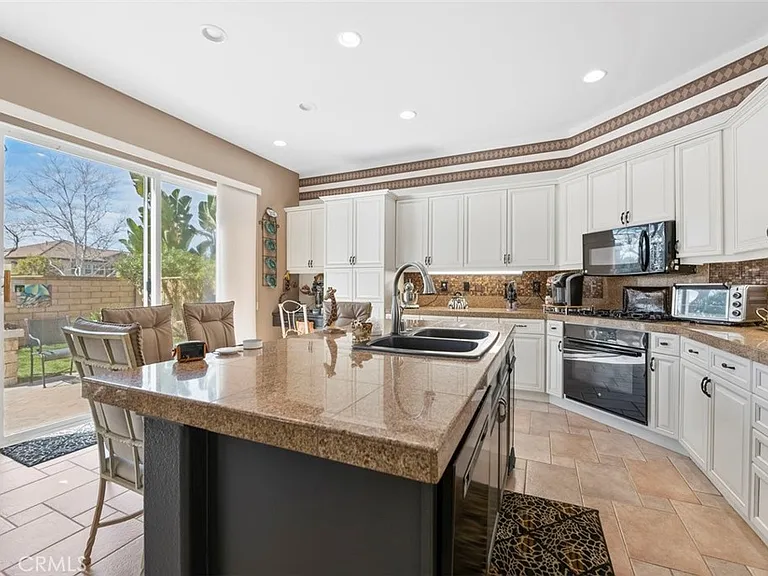 5643 Willowmere Ln — Photo 14