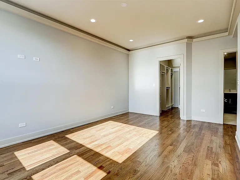 6349 S Woodlawn Ave #2C — Photo 11