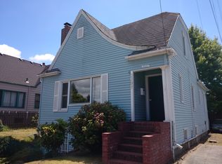 2207 NW 85th St, Seattle, WA 98117