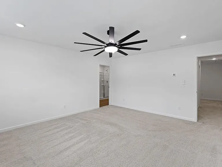 2749 Lou Lou Ln — Photo 13