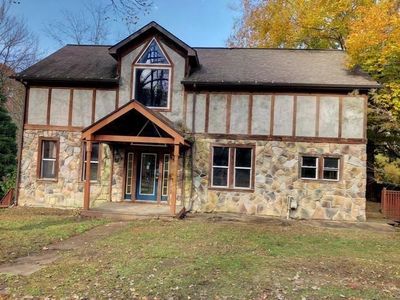 220 6th Street Ext, Beaver Falls, PA, 15010