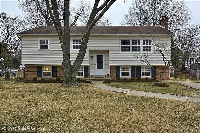 1st image of 5611 Hereford Ct